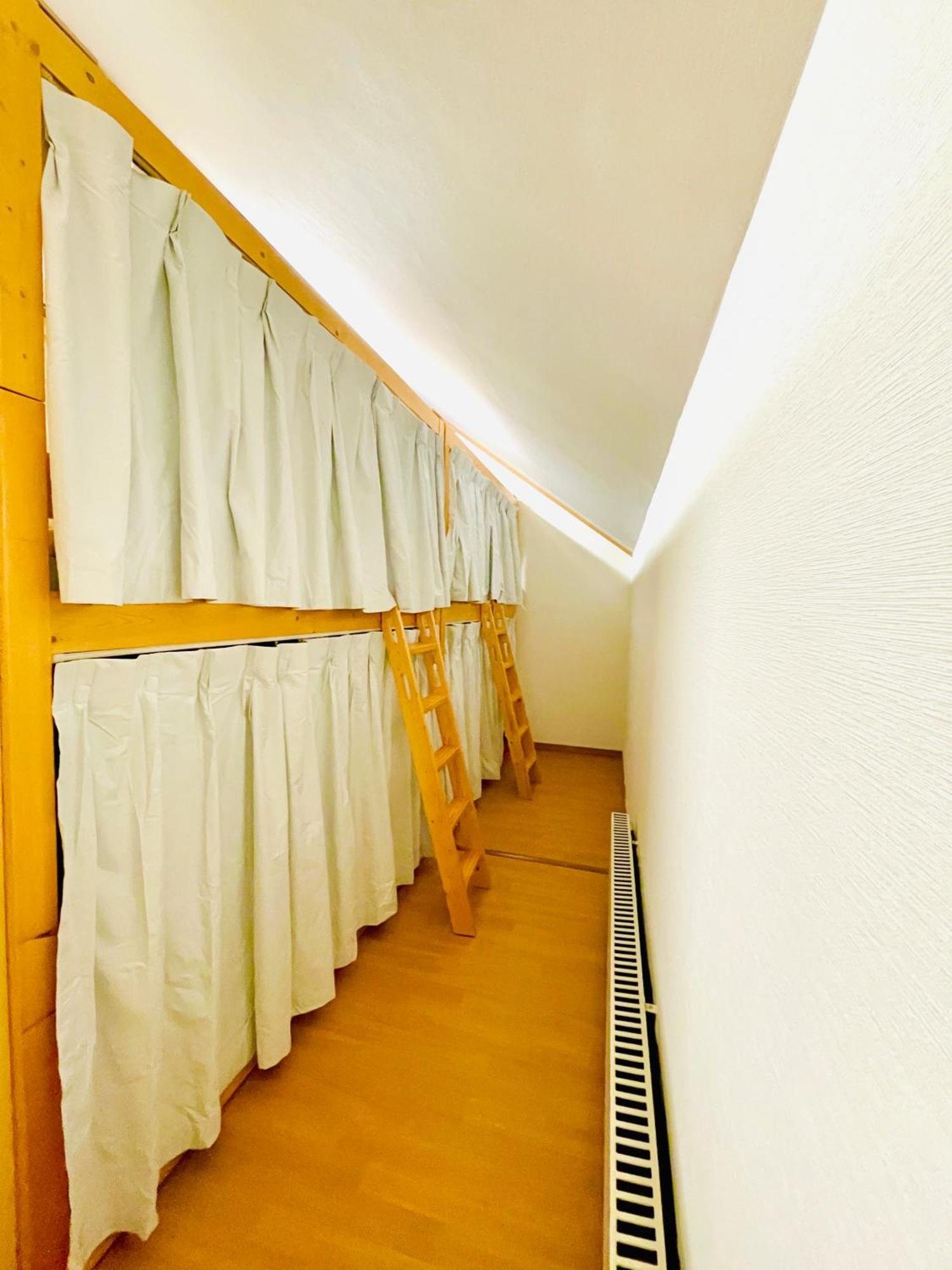 Yellow House Niseko 큐찬 외부 사진